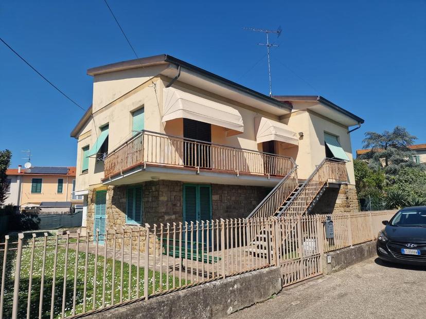 Casa indipendente in Ia Piave 9, Fucecchio — foto 3 di 5