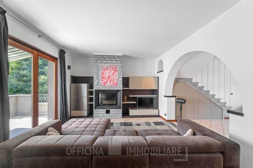 Villa in Via Statale, Dongo — foto 2 di 5