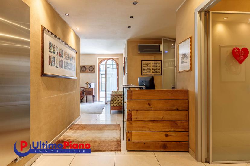 Appartamento in Rue Monseigneur Jean Joconde StéVenin 11, Aosta — foto 2 di 5
