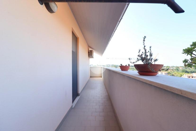 Trilocale in Via Valle Paro 9, Torrevecchia Teatina — foto 3 di 5