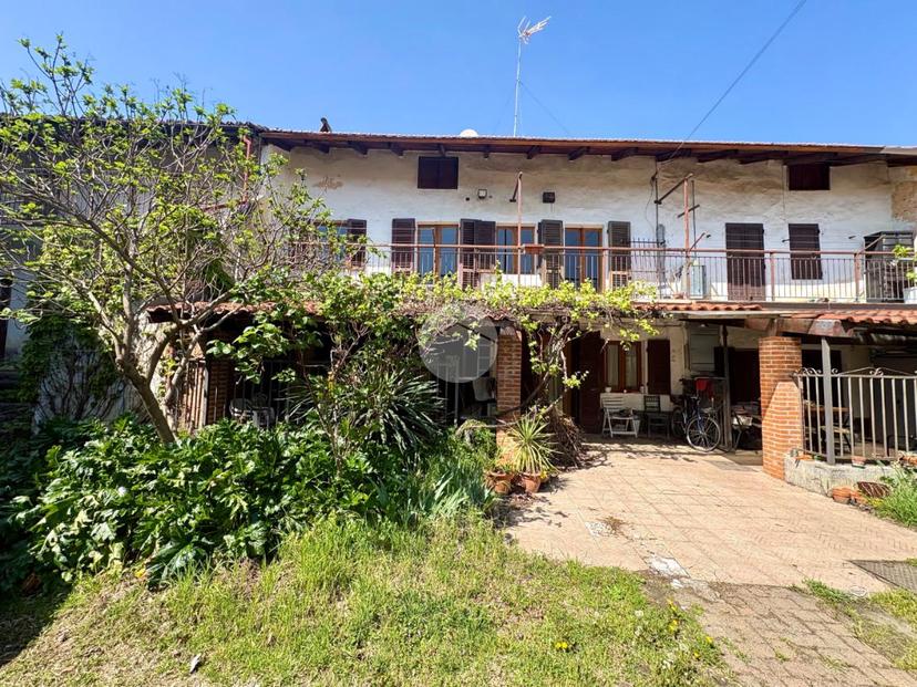 Casa indipendente in Piazza del Popolo 8, Rosta — foto 2 di 5