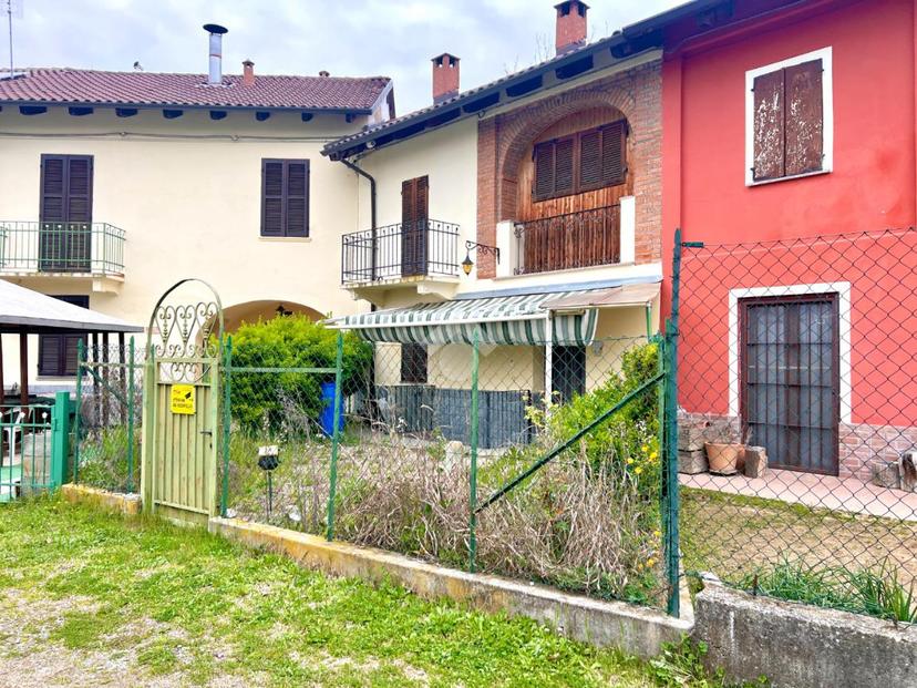 Casa indipendente in Via Piollo, Cossombrato — foto 2 di 5