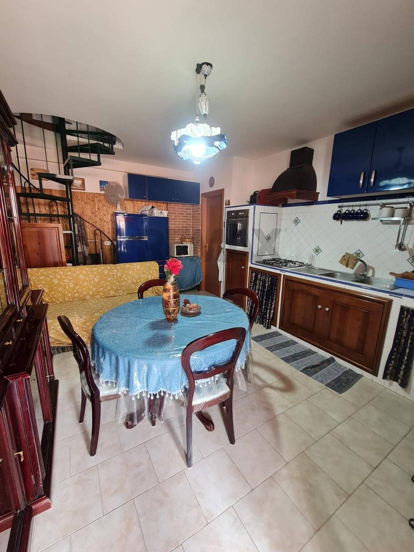 Casa indipendente in Via La Grande Quercia Nuova 10, Vinchiaturo — foto 5 di 5