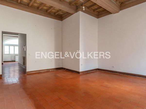 Trilocale in Via del Sudario, Roma
