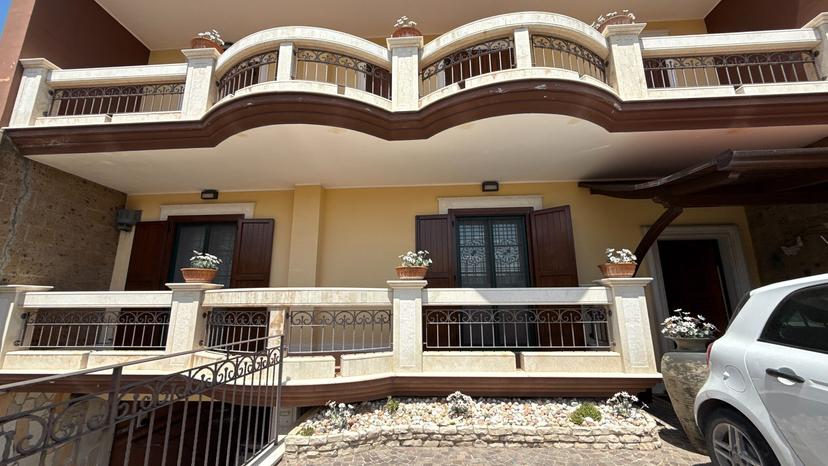 Appartamento in villa in Via Ficucella Snc, Maddaloni