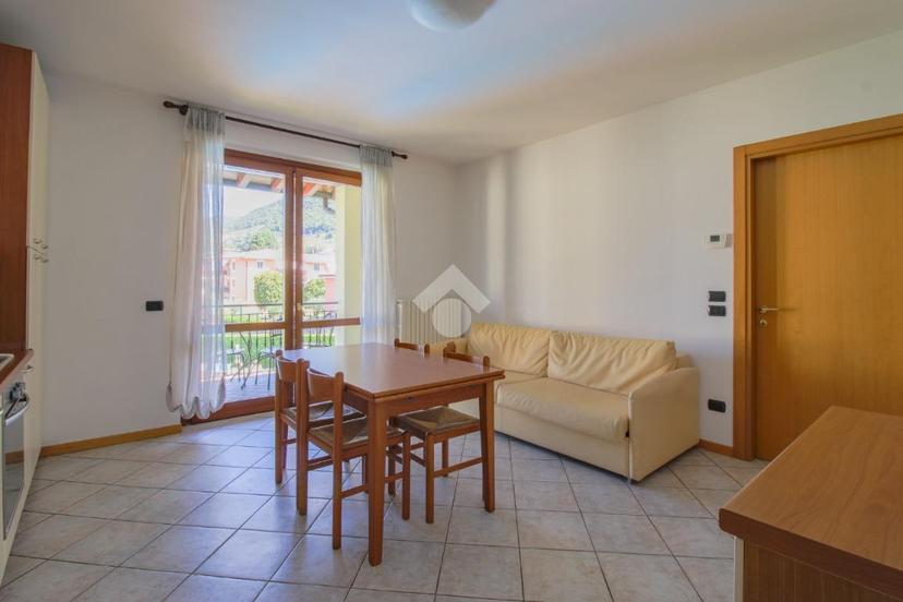 Bilocale in Via Zane 9, Salò — foto 3 di 5