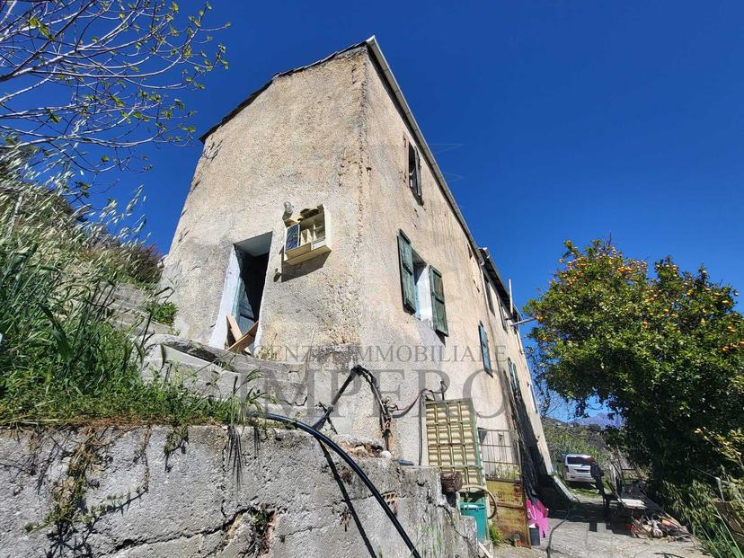 Casa indipendente in Via Felice Cascione, Ventimiglia — foto 5 di 5