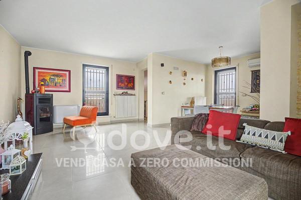 Appartamento in Via Valenzano 31, Adelfia