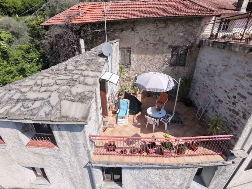 Casa indipendente in Via San Lorenzo 15, Pieve di Teco — foto 4 di 5