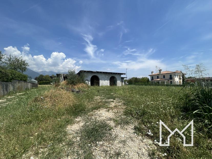 Casa indipendente, Fonte