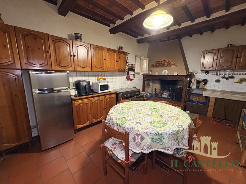 Casale in Strada Provinciale di Petrignano del Lago, Castiglione del Lago — foto 5 di 5
