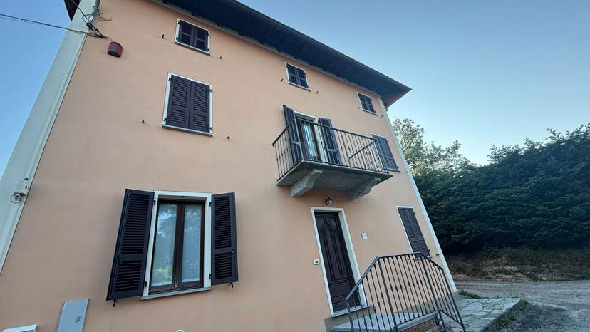 Casa indipendente in Donelasco 3, Santa Maria della Versa — foto 5 di 5