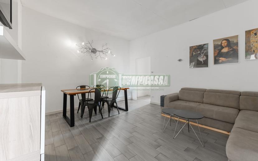 Quadrilocale in Via IV Novembre 11, Stezzano