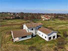 Villa unifamiliare in Via Orlando Strozzi, Reggio nell'Emilia — foto 3 di 5