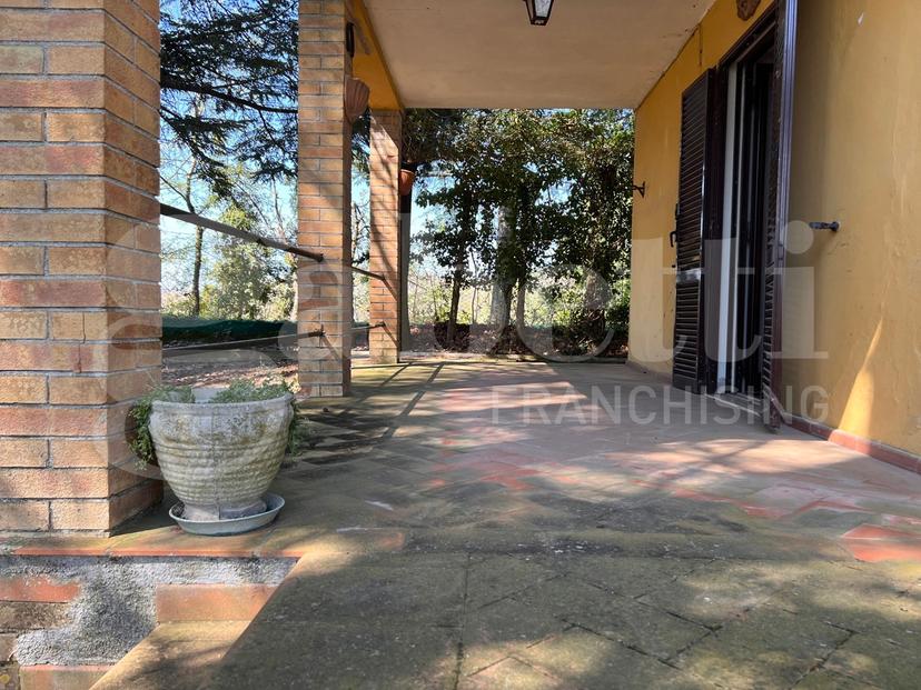 Casa indipendente in Val di Chiascio  Snc , Gubbio — foto 3 di 5