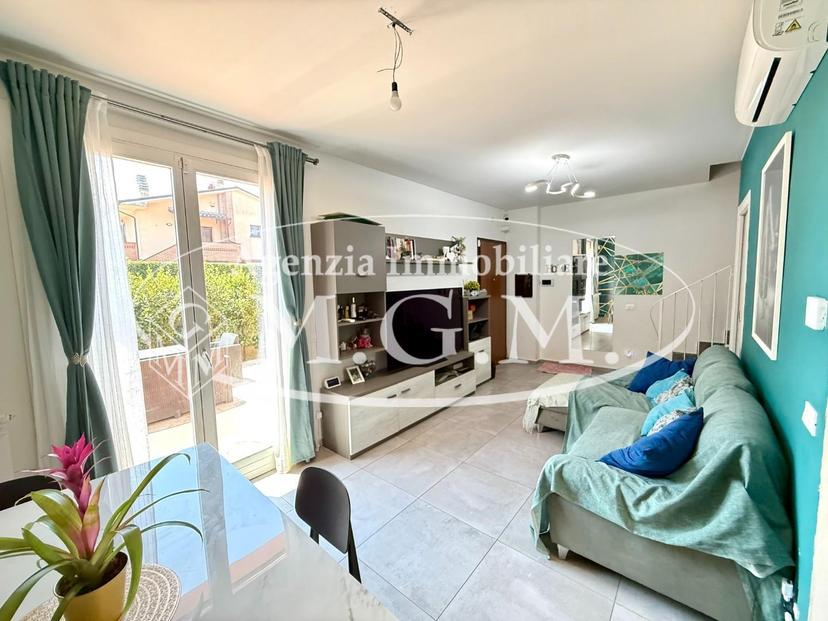 Villa bifamiliare, Pontedera — foto 4 di 5