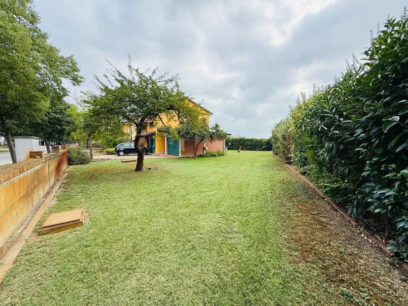 Villa, Poggio Rusco — foto 5 di 5