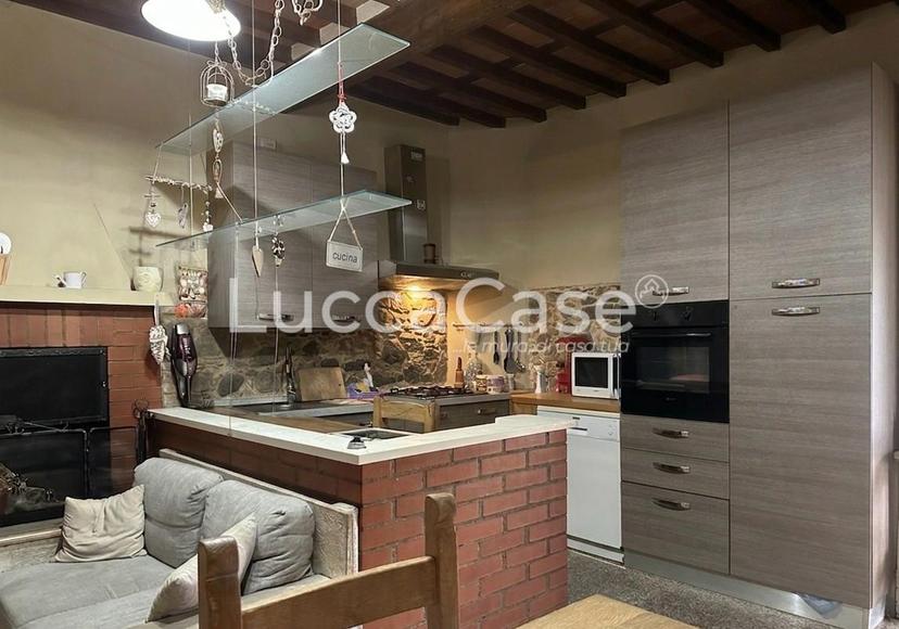 Casa indipendente, Montecarlo — foto 2 di 5