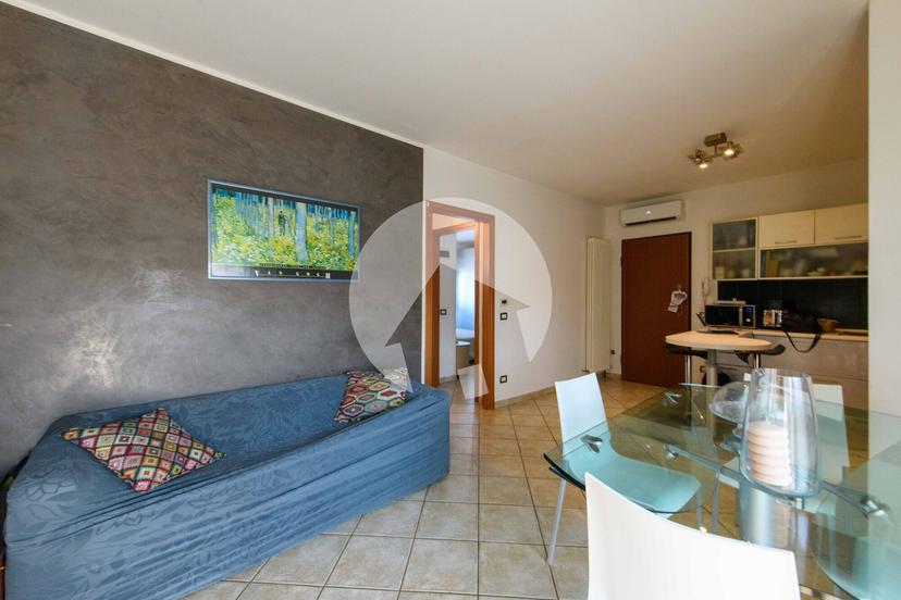 Trilocale in Via Sansovino 21, Reggio nell'Emilia — foto 2 di 5