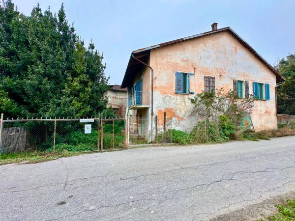 Villa in Strada Santa Scolastica 10, Savigliano