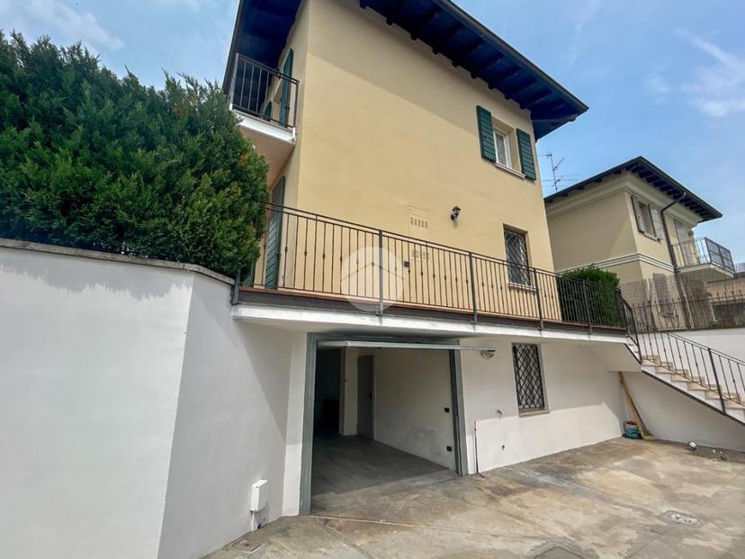 Villa in Via Martinengo 23, Trenzano — foto 2 di 5