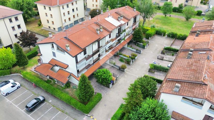 Villa a schiera in Via Antonio Vivaldi 26, Sorbolo Mezzani