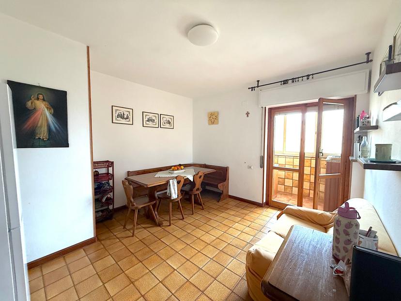 Stanza in appartamento in Piazza delle Muse 8, Cagliari
