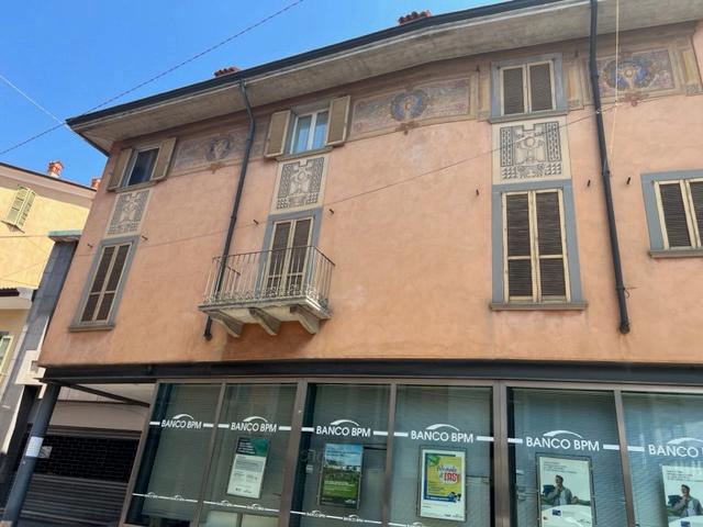 Trilocale in Via Vittorio Emanuele II 17, Ponte San Pietro