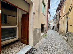 Casa indipendente in Via Federico Bianco di San Secondo 36, Aurigo