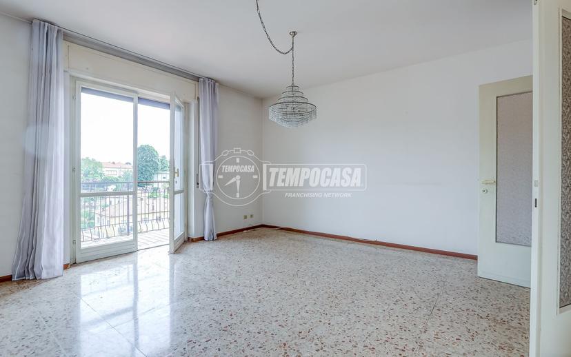 Trilocale in Via Rebaglia 7, Somma Lombardo — foto 5 di 5