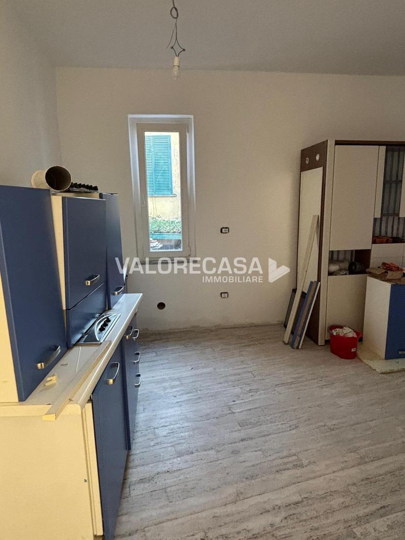 Casa indipendente, Carrara — foto 2 di 5