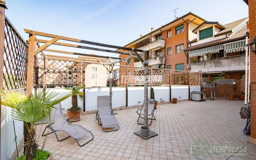 Trilocale in Via Martiri di Marzabotto 85, Senago