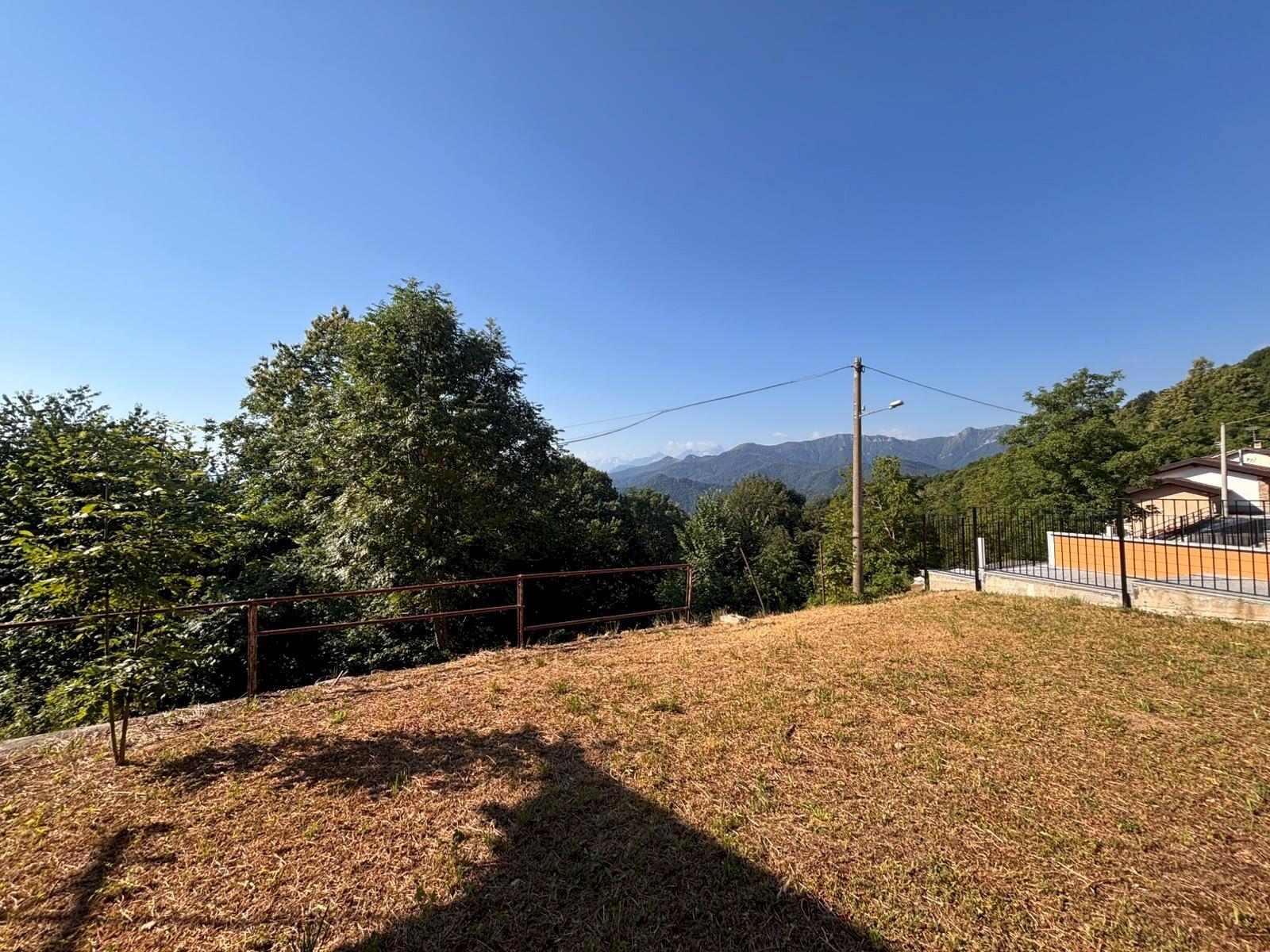 Casa indipendente in Frazione Piatta Sottana 21, Montemale di Cuneo
