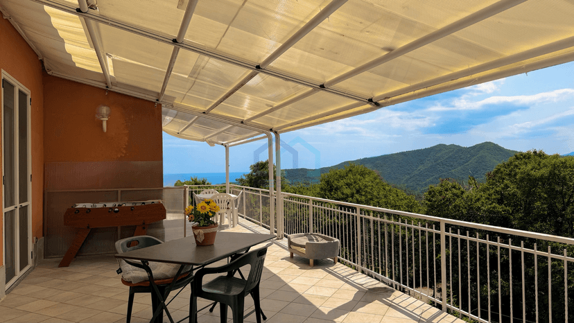 Villa bifamiliare in Frazione San Giovanni Località Rocca 4, Stella — foto 4 di 5