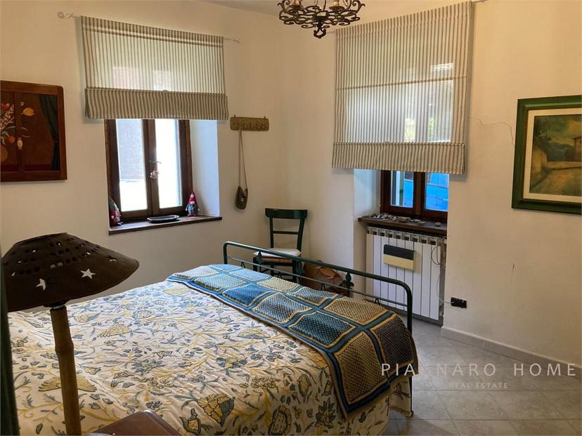 Casa indipendente, Zeri — foto 3 di 5