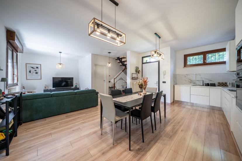 Villa a schiera in Via Salvatore Quasimodo 9, Bagnolo in Piano — foto 5 di 5