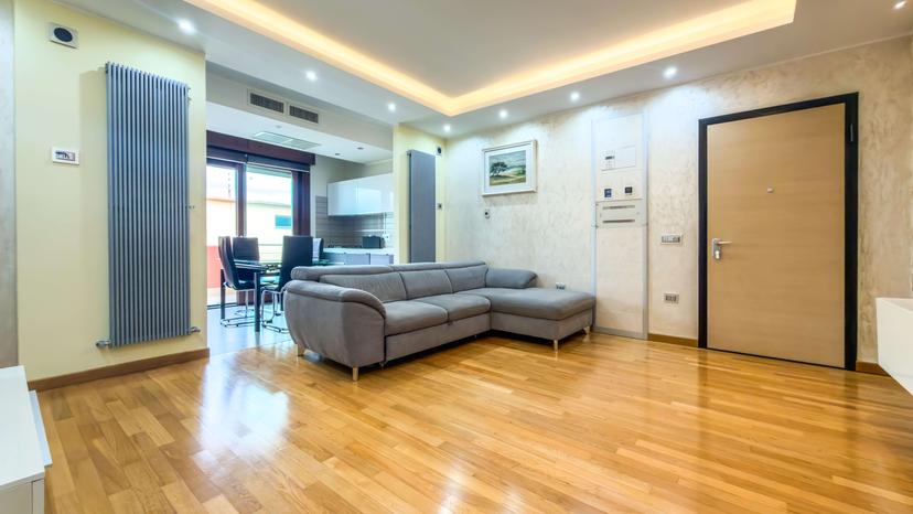 Quadrilocale in Via dei Garibaldini , Elmas — foto 3 di 5