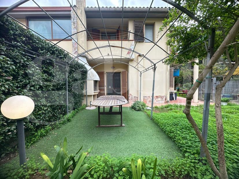 Villa bifamiliare in Via Lisbona 1, Capoterra — foto 4 di 5