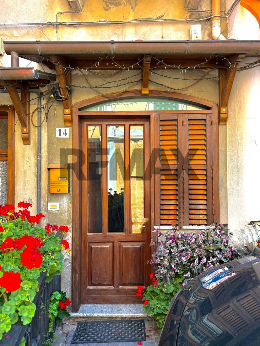 Casa indipendente in Piazza Trieste 56, Alanno — foto 4 di 5