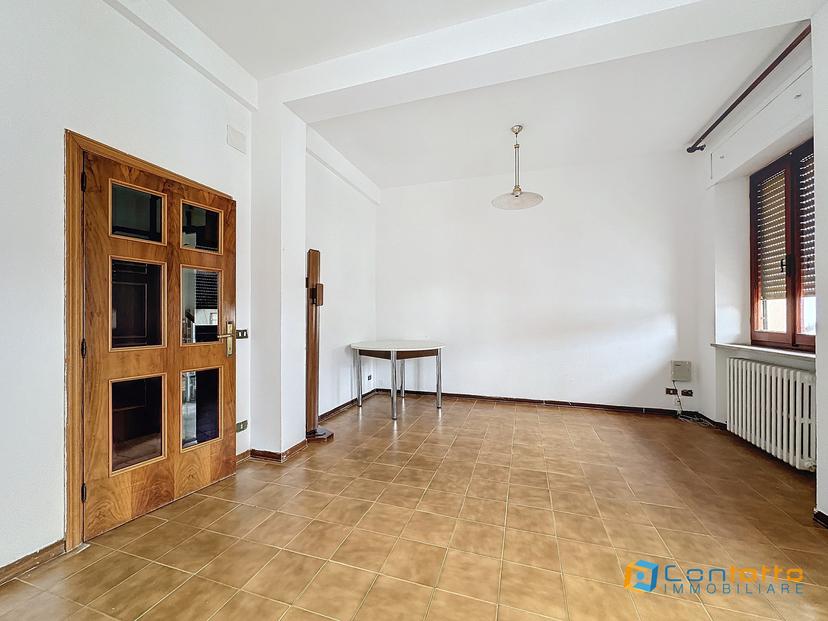 Quadrilocale in Via Guglielmo Marconi 29, Montefiore dell'Aso — foto 3 di 5
