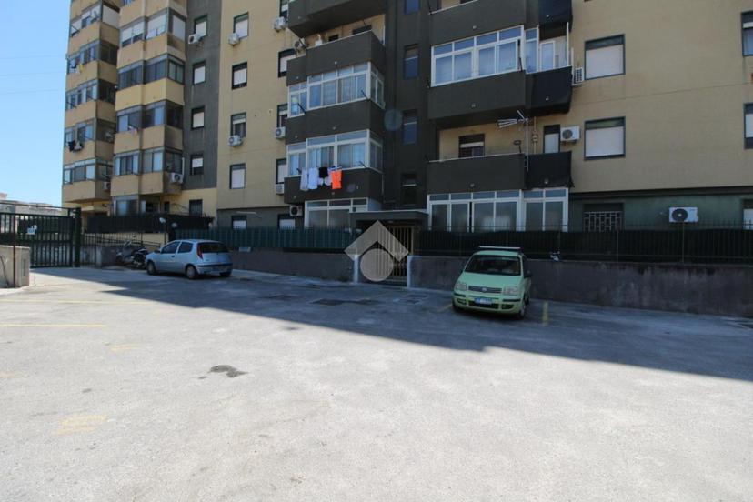 Trilocale in Via Parrini 9, Palermo