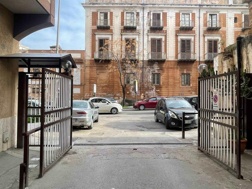 Quadrilocale in Corso Calatafimi, Palermo