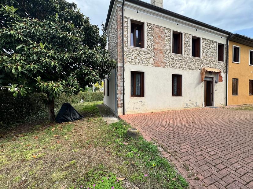 Casa indipendente in Via Matteotti 113, Noventa Vicentina — foto 2 di 5