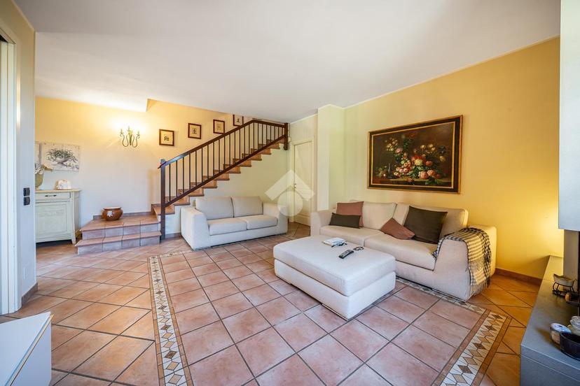 Villa a schiera in Via Secchia 10, Rubiera — foto 4 di 5