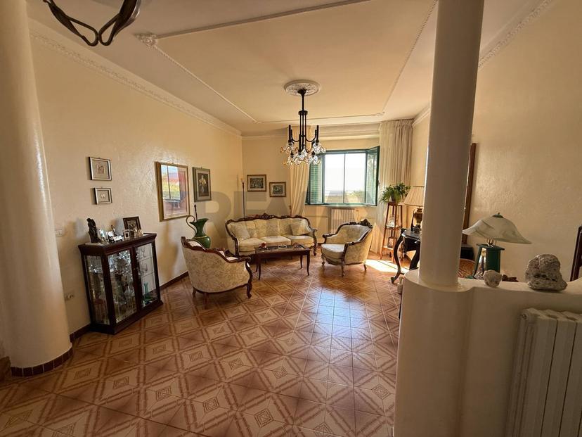 Casa indipendente in Vico Matera, Grassano — foto 3 di 5