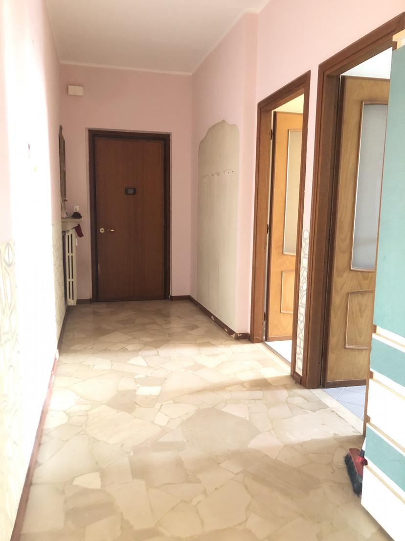 Trilocale in Corso Valentino 196, Casale Monferrato — foto 2 di 5