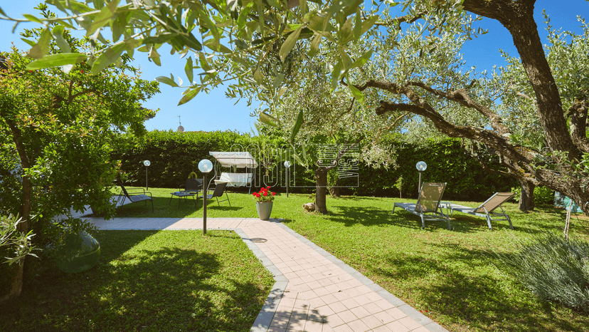 Villa a schiera in Via XXIX Novembre 26, Fosdinovo — foto 5 di 5