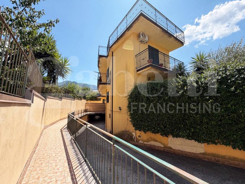 Trilocale in Via Giacomo Matteotti  58, Piedimonte Matese — foto 4 di 5