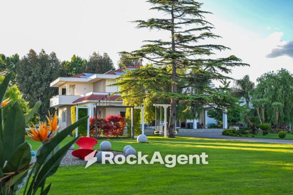 Villa bifamiliare in Via Mare Mediterraneo 44, Pontecagnano Faiano — foto 2 di 5