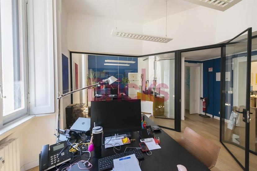 Villa bifamiliare in Via Vittoria Colonna 40, Milano — foto 5 di 5